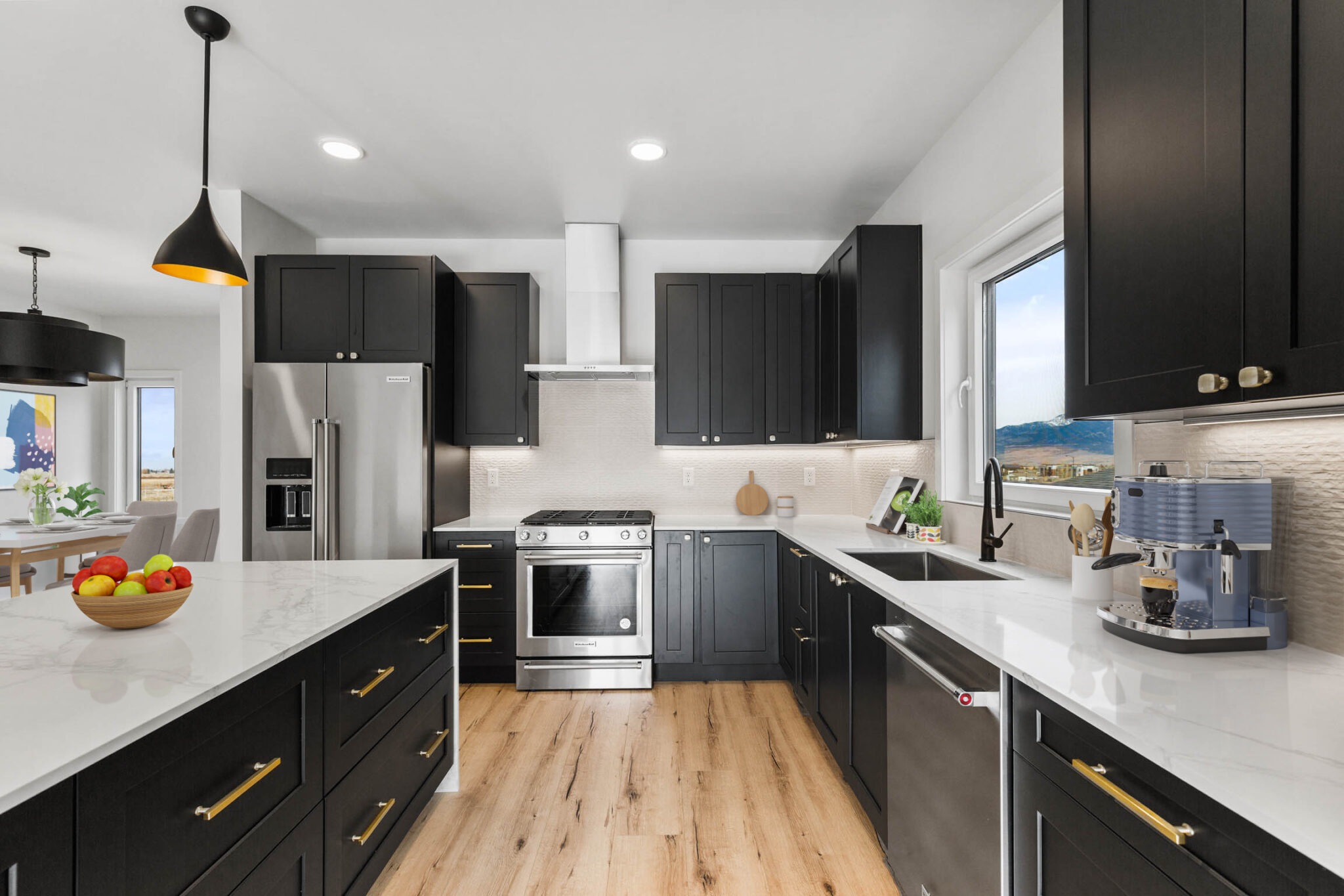 2 Kul 3 kitchen