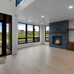 Saul-Creative-3009-South-30th-Avenue-Lisa-Collins-Berkshire-Hathaway-HomeServices-DSC03779