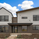 Saul-Creative-3009-South-30th-Avenue-Lisa-Collins-Berkshire-Hathaway-HomeServices-DSC04000