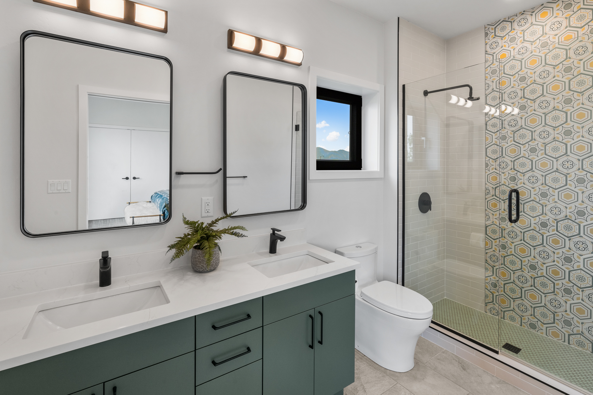 Saul Creative-3008 South 28th Ave-Gran Cielo-Lisa Collins-Berkshire Hathaway HomeServices Montana-00968