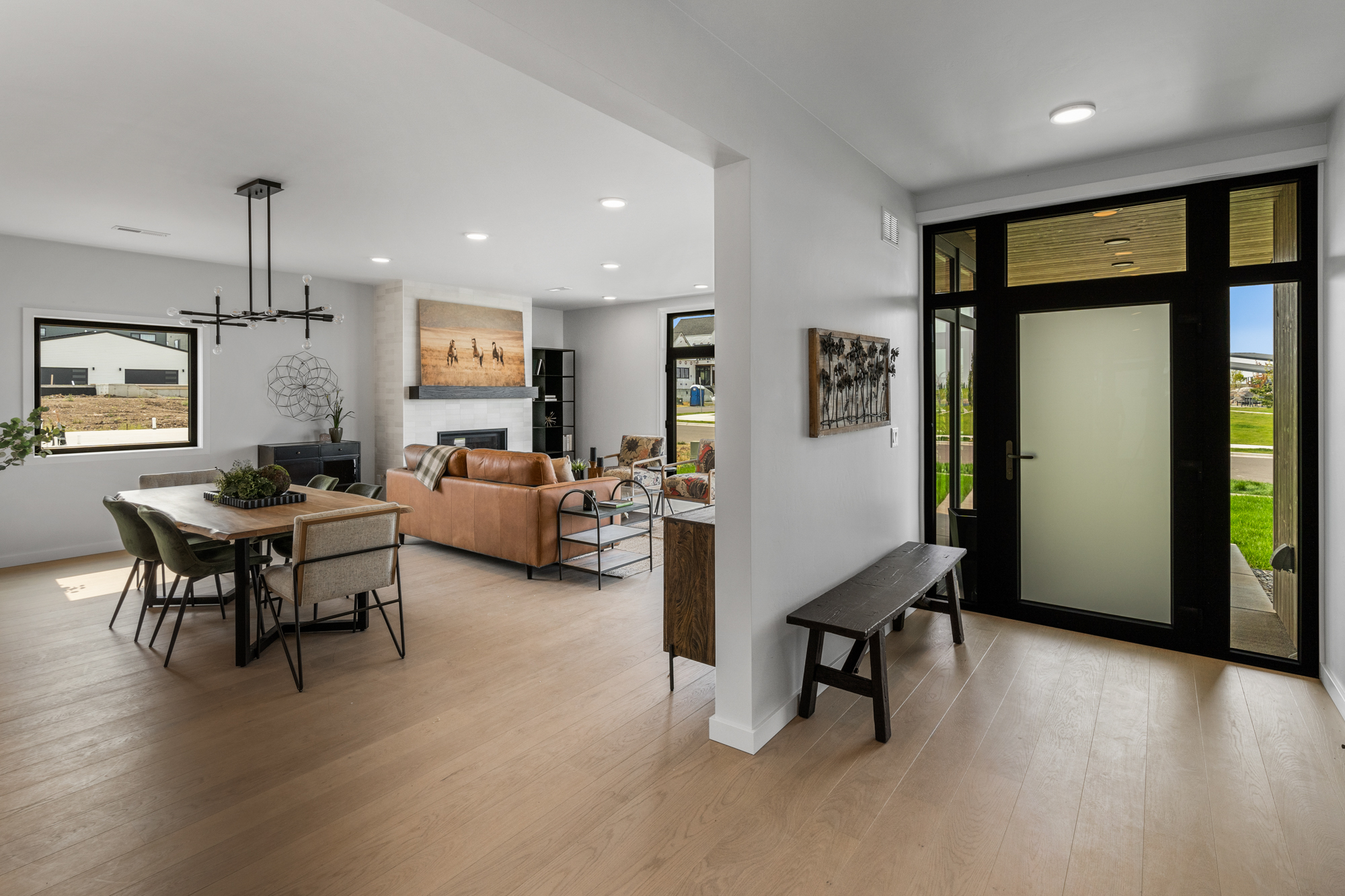 Saul Creative-3008 South 28th Ave-Gran Cielo-Lisa Collins-Berkshire Hathaway HomeServices Montana-00979