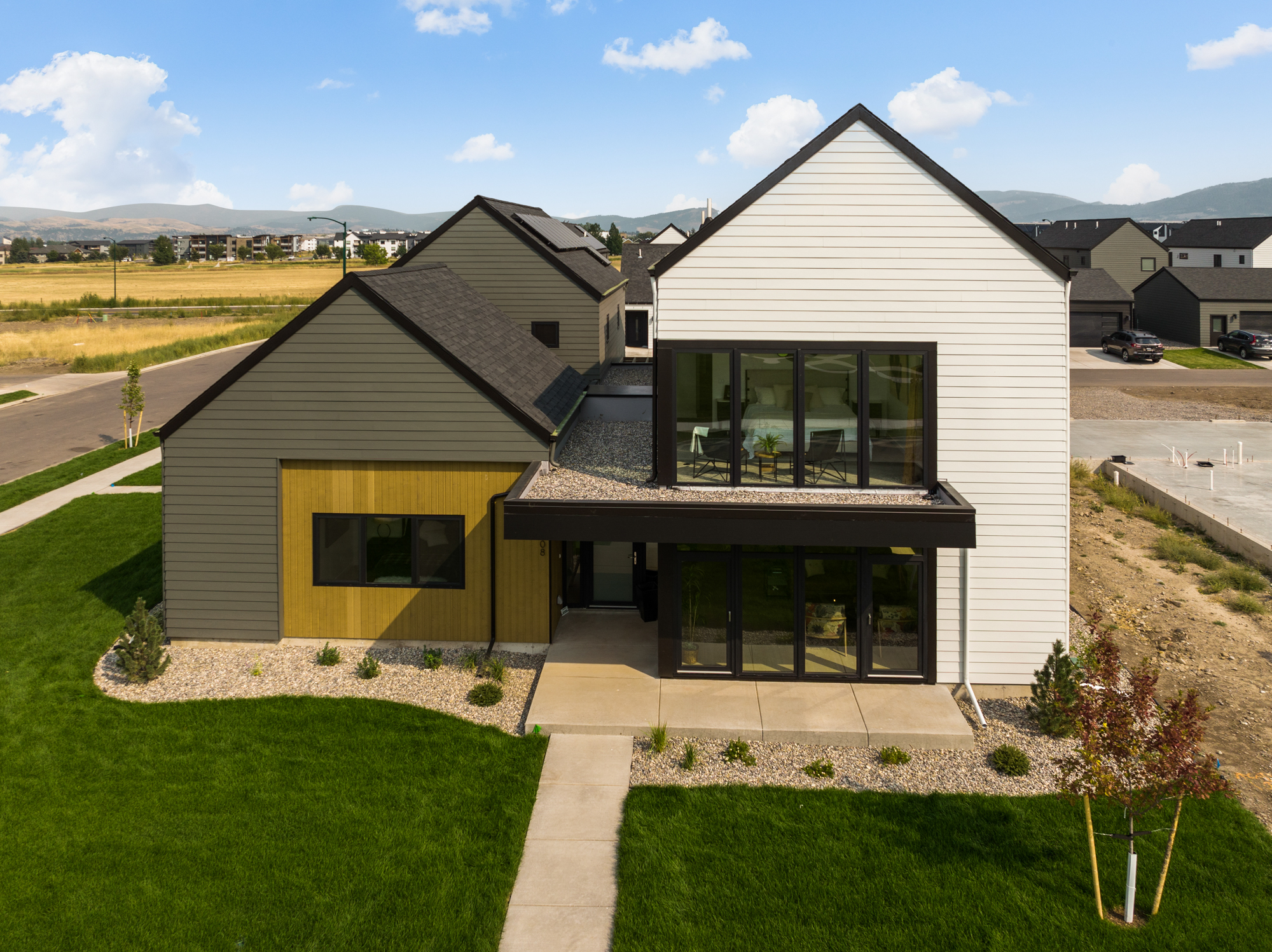 Saul Creative-3008 South 28th Ave-Gran Cielo-Lisa Collins-Berkshire Hathaway HomeServices Montana-0099