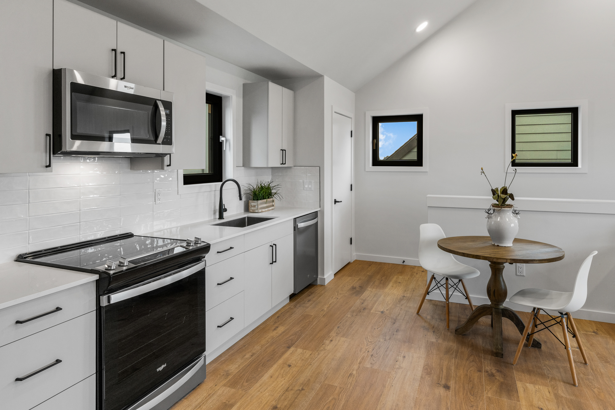 Saul Creative-3008 South 28th Ave-Gran Cielo-Lisa Collins-Berkshire Hathaway HomeServices Montana-01115