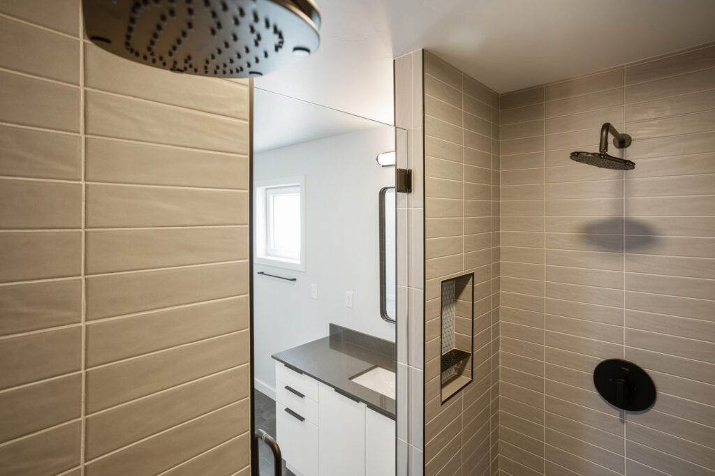 Saul Creative-3052 S 31st Ave-Everdawn Charles-Keller Williams Bozeman-DSC08666